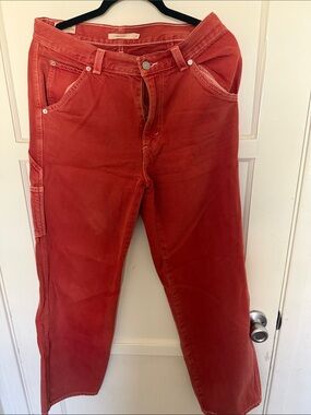Y2K Levi's Women's Red Straight-Leg Carpenter Jeans